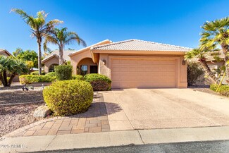 24502 S Starcrest Dr, Sun Lakes, AZ 85248