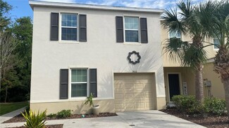 9832 Hound Chase Dr, Gibsonton, FL 33534