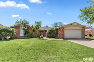 4805 Big Bend Dr, Wichita Falls, TX 76310