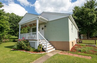 501 Hull St, Staunton, VA 24401