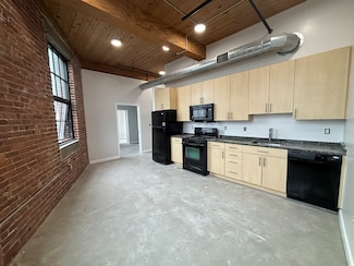 88 Gerrish Ave Unit 202, Chelsea, MA 02150