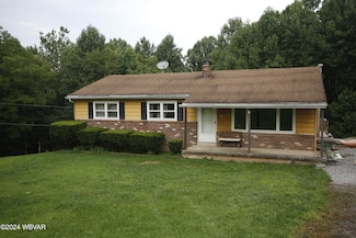 1060 Neuhard Rd, Hughesville, PA 17737