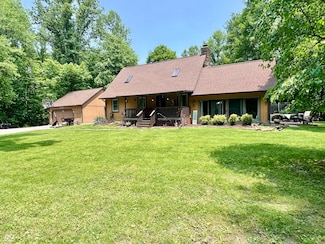 6774 S Becks Grove Rd, Freetown, IN 47235