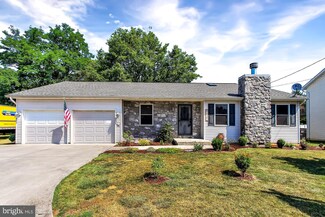 2930 Glenwood Rd, Camp Hill, PA 17011