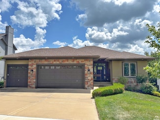 8315 Primrose St, De Soto, KS 66018