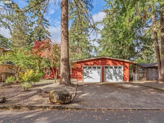5325 Oakridge Rd, Lake Oswego, OR 97035
