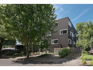 3745 NE Mallory Ave, Portland, OR 97212