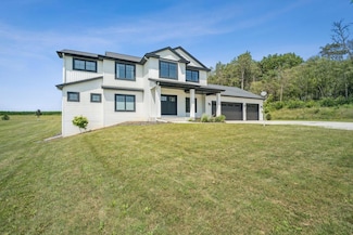 79275 267th St, Spring Valley, MN 55975