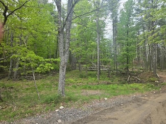 30 Marshall Valley Rd, Windham, ME 04062