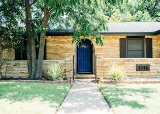 1114 NW 14th St, Grand Prairie, TX 75050