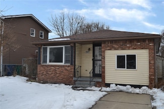82 John Paul Ct, Buffalo, NY 14206