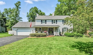 4735 Pine Cone Dr, Hermitage, PA 16148