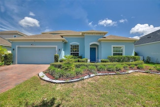 585 Blue Cypress Dr, Groveland, FL 34736