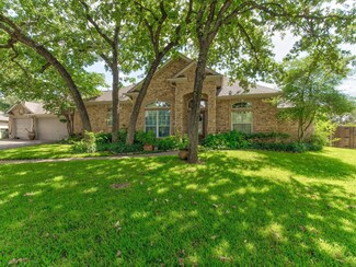 4 July Oak Ct, Mansfield, TX 76063