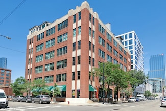 812 W Van Buren St Unit 3D, Chicago, IL 60607