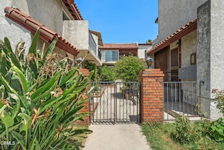10440 Quill Ave Unit 105, Sunland, CA 91040