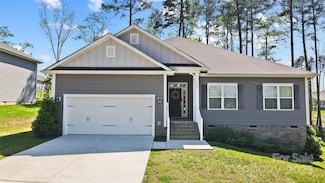7186 Barleywood Dr, Locust, NC 28097