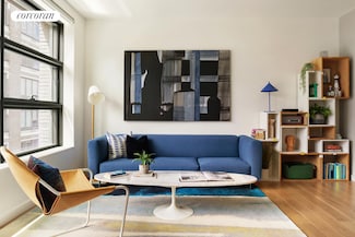 547 W 47th St Unit 305, New York, NY 10036