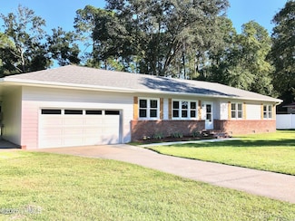 112 Pine Cove St, Beaufort, SC 29902
