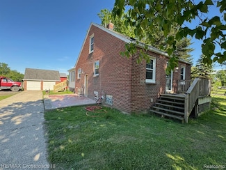 20375 Sumpter Rd, Belleville, MI 48111