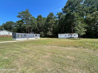 155 Chestnut Ln, Rockingham, NC 28379