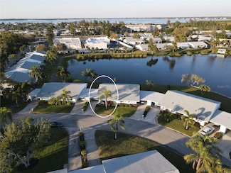 4513 Lexington Cir, Bradenton, FL 34210