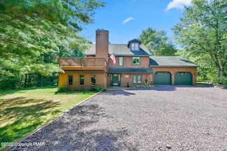134 Moseywood Rd, Lake Harmony, PA 18624
