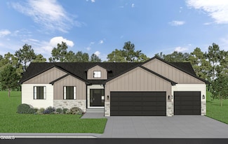 4008 Nickel St, Bismarck, ND 58503