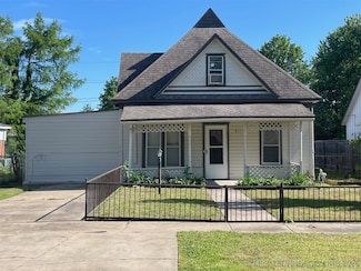 409 W Commercial St, Broken Arrow, OK 74012