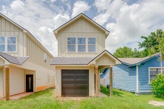 337 Todd St, Tomball, TX 77375