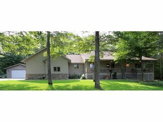 11758 11758 Maplewood Dr, Brainerd, MN 56401