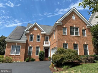 2368 Jawed Place, Dunn Loring, VA 22027