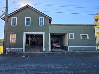 6 Allen St, Warsaw, NY 14569