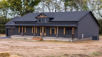 137 Fairfield Dr, Russellville, KY 42276