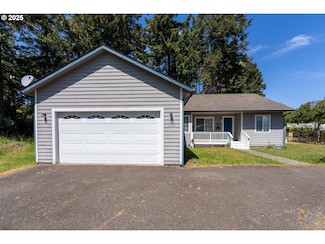 1120 Lakeshore Dr, Coos Bay, OR 97420