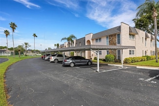 220 Elmwood Cir, Seminole, FL 33777