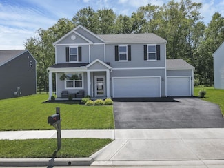 1192 Lake Forest Dr, Hebron, OH 43025