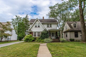 387 Central Parkway Ave SE, Warren, OH 44483