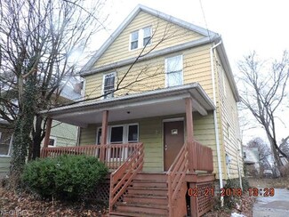 814 Chalker St, Akron, OH 44310