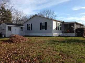 108 Whip Poor Will St, Seabrook, NH 03874