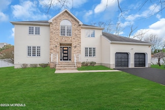 6 Lotus Ct, Ocean, NJ 07712