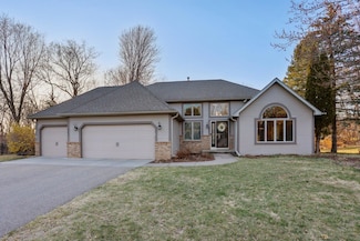 9646 Brookview Ct, Woodbury, MN 55125