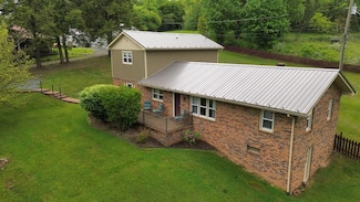 32160 Rambo St, Damascus, VA 24236