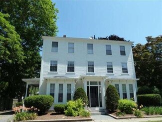 37 Milk St Unit 1, Newburyport, MA 01950