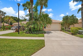 110 Prestige Dr, Royal Palm Beach, FL 33411
