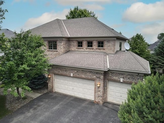630 Carver Bluffs Pkwy, Carver, MN 55315