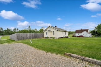 136 Isabella St, Blairsville, PA 15717