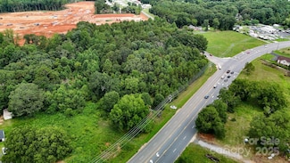 3387 Springs Rd NE, Hickory, NC 28601