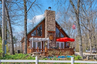 11475 Country Club Dr, Garfield, AR 72732