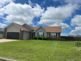 1316 E 476 Rd, Bolivar, MO 65613